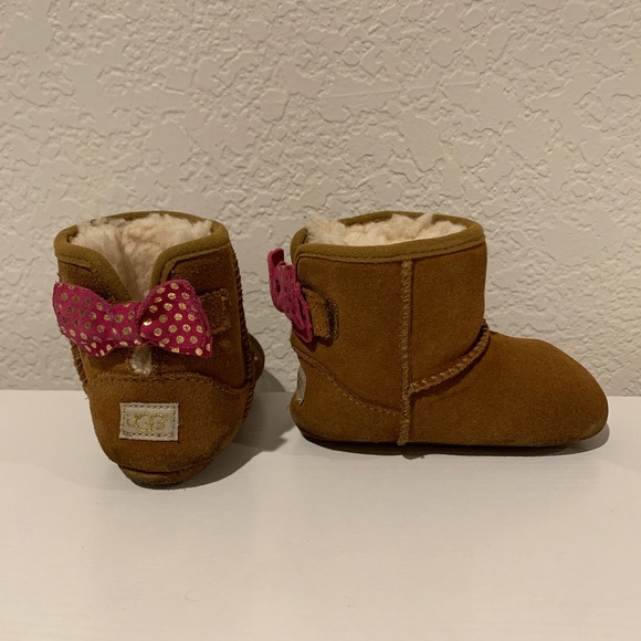 UGG Other - UGG Jesse Bow Boots 4/5 with box